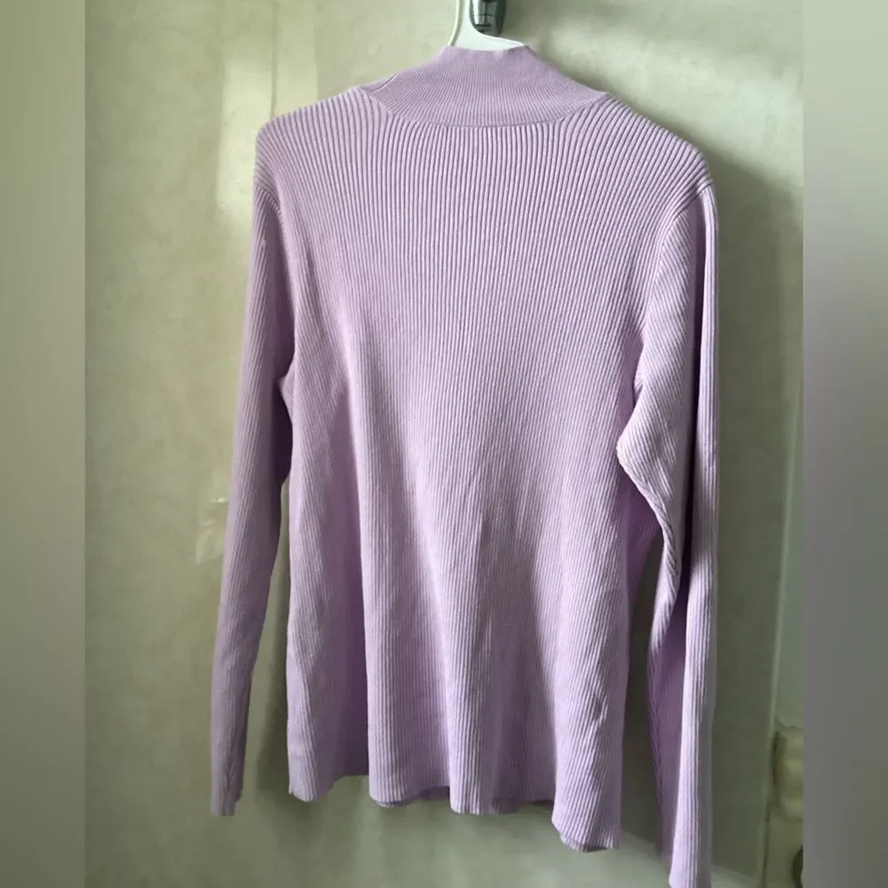 Lavender 2X Ribbed Sweater cut out detail